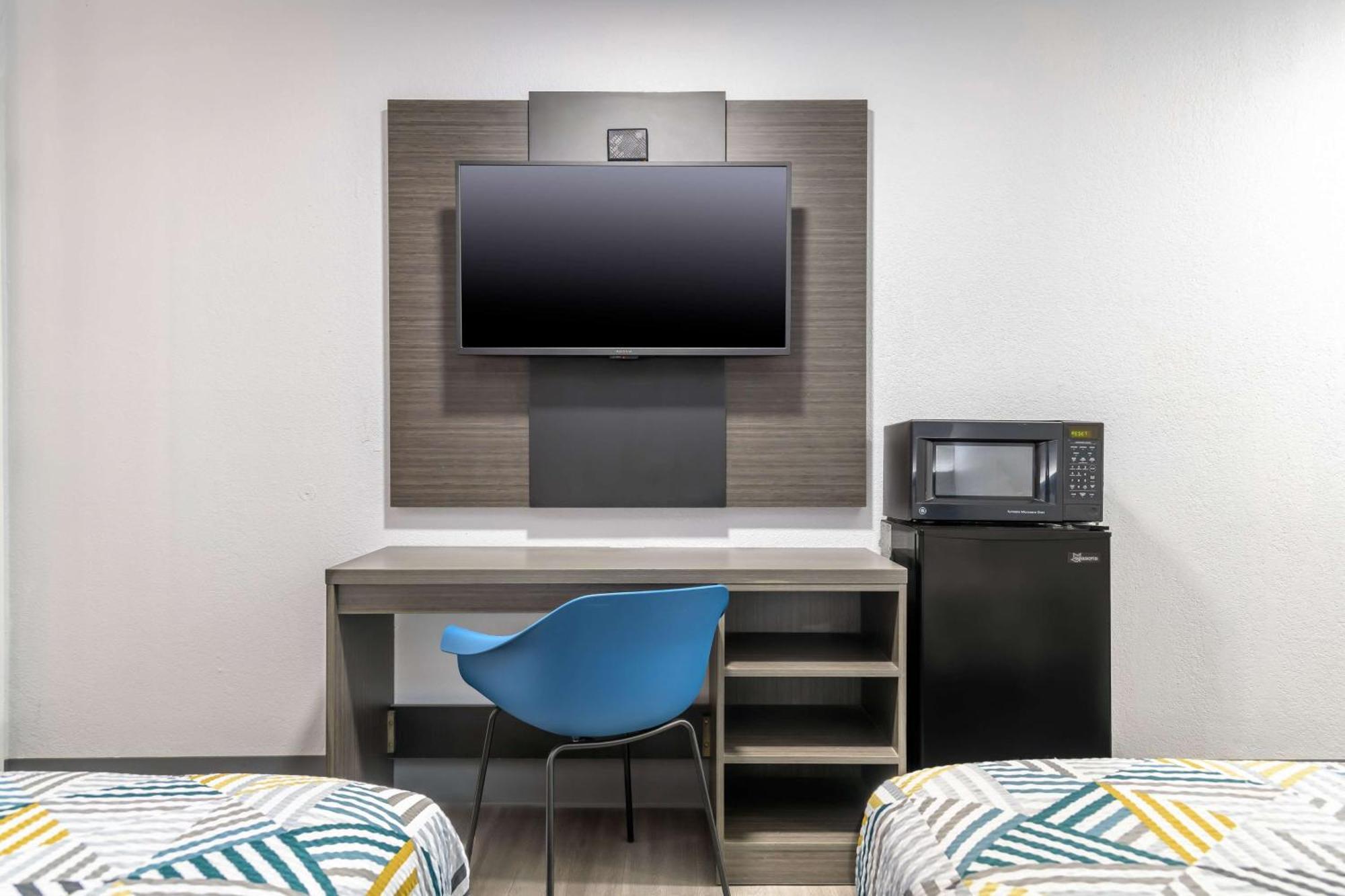 Home 6 Motel トピカ エクステリア 写真