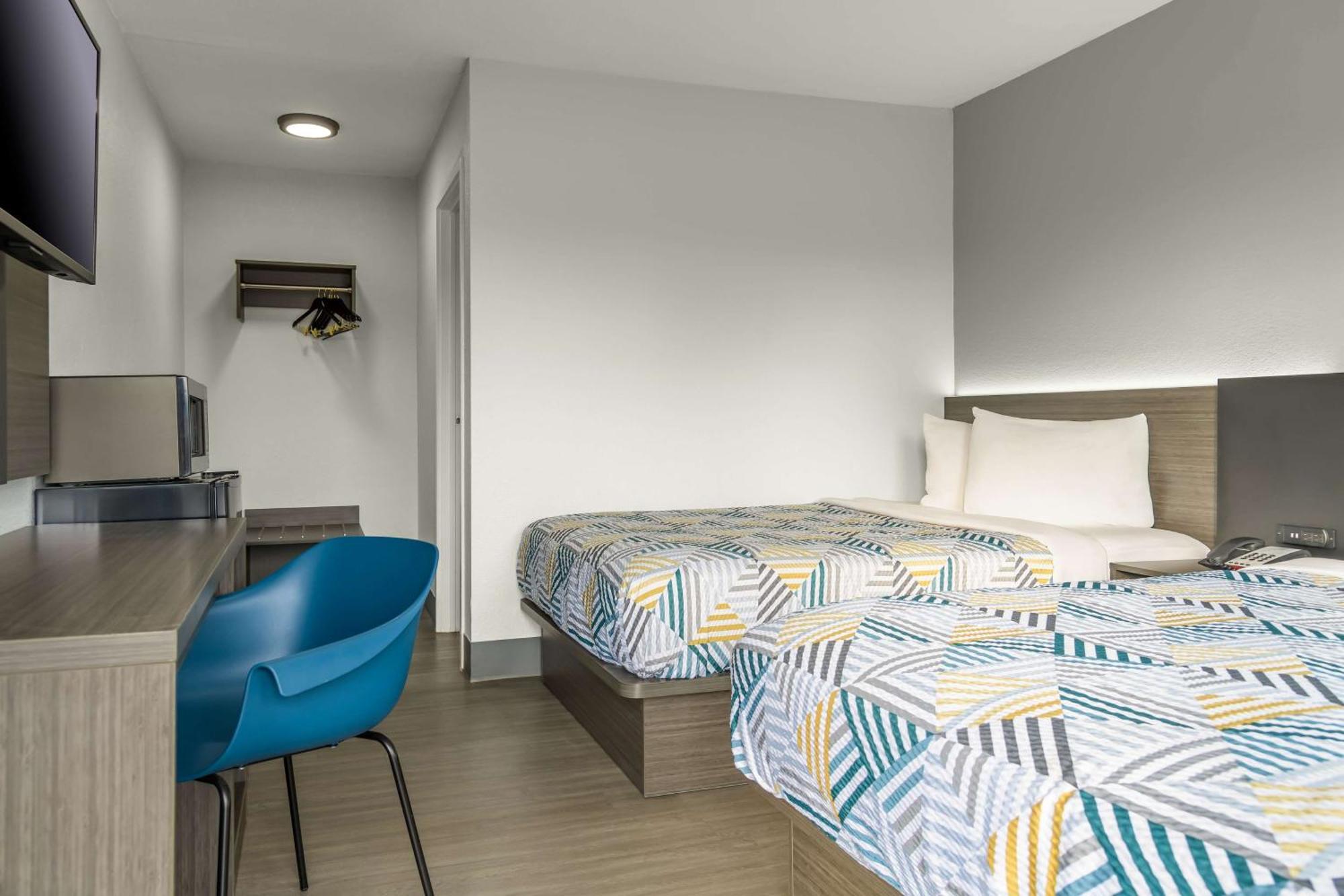 Home 6 Motel トピカ エクステリア 写真