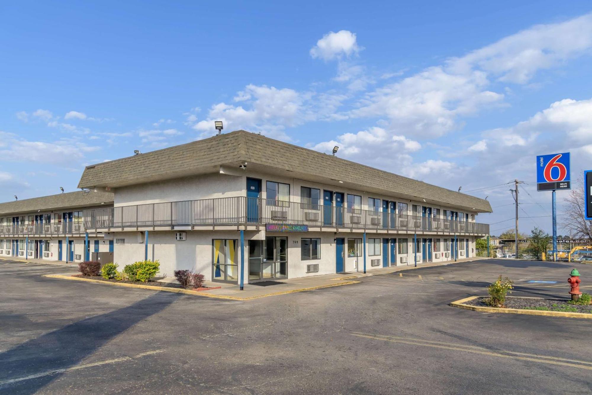 Home 6 Motel トピカ エクステリア 写真